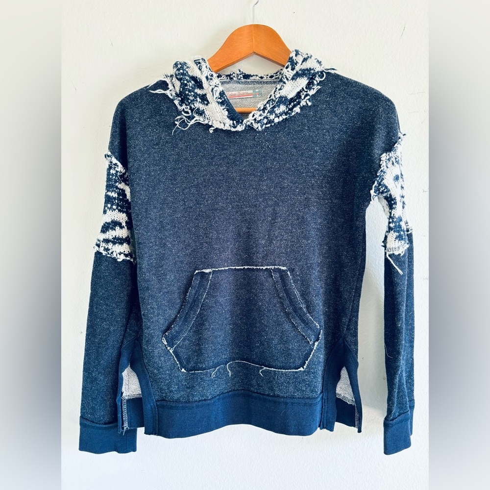 Vintage Havana Frayed Sweater Hoodie
